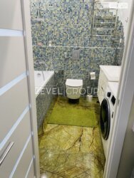������ 1-������� �������� � �� IL Patio ���� 13