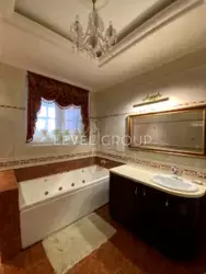 Пропонується на продаж 4к.квартира на Печерську, бул. Лесі Українки,23-А. фото 30 Пропонується на продаж 4к.квартира на Печерську, бул. Лесі Українки,23-А. фото 30