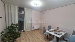  2-    SKY AVENUE  4