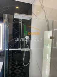 ������ 1� ������, �������, ������ �������� � �� Chelsea Tower, ��������� ���� 10