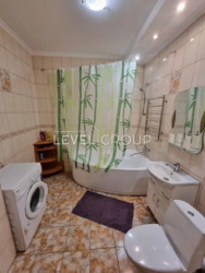 ������ �������� 1-������� �������� 65 �² | ���. ������, 8� ���� 8