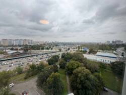 Продаж 2-кімнатної квартири з ремонтом на Харківському шосе, 56 фото 16 Продаж 2-кімнатної квартири з ремонтом на Харківському шосе, 56 фото 16