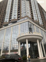 ������ 2-������� �������� 83�2 � ��������� �������� ����� ����� Podil Plaza Residence ���� 1
