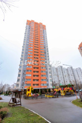 Продам видову 1-к квартиру біля метро Позняки фото 1 Продам видову 1-к квартиру біля метро Позняки фото 1