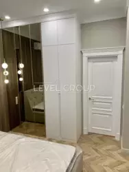 ✨          ✨  11