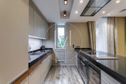 Продам 3к квартиру з якісним дизайнерським ремонтом у центрі Києва по вулиці Шота Руставелі, 27 фото 6 Продам 3к квартиру з якісним дизайнерським ремонтом у центрі Києва по вулиці Шота Руставелі, 27 фото 6