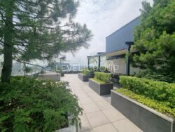 ������ 2-������� �������� � �� Tetris Hall ���� 13