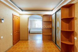 Продаж 3-кімнатної кв. вул. Анни Ахматової вул., 43. фото 16 Продаж 3-кімнатної кв. вул. Анни Ахматової вул., 43. фото 16