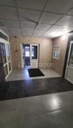 ������ 2-������� �������� � �� Family & Friends ���� 11