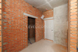  Edelweiss House 1 56,402  72  .  8
