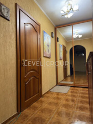 ������ 4 ��. ��������, 107,3 �2, ���. �����������, 13� + ����� ���� 17