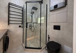 ����������� �� ������ �������� 1-������� �������� (42 �) � �� ����� ������ ���� 18