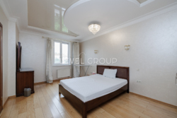 ����������� � ������ 3-������� �������� 212 �² � �� �ĳ����� ������� ������ ��������, 27� � ����� ���� ���� 18