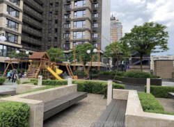  2    'Obolon Residences',  , 26 .̳  19