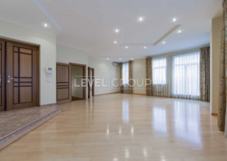 Продаж 4-кімнатної дворівневої квартири на Дарвіна фото 12 Продаж 4-кімнатної дворівневої квартири на Дарвіна фото 12