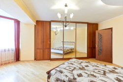 ������ 4-������� �������� �� ��. ���������� ������� ���� 30