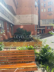 ������ 3-� �������� �� ���. ���������� ������, 2 (����� �������) � ������ ��������. ���� 15