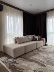 ����������� �� ������� ������� �������� ������ 42 �² (4 ����) �� 13 ������ � ������� ˳������ � �� ����� ������. ���� 11