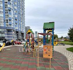 простора та видова квартира в ЖК «Київська Венеція» фото 12 простора та видова квартира в ЖК «Київська Венеція» фото 12