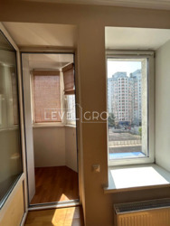 Продаж великої 3-кімнатної квартири (101.50 м²) з якісним ремонтом у ЖК 'Ліко-Град 2' фото 12 Продаж великої 3-кімнатної квартири (101.50 м²) з якісним ремонтом у ЖК 'Ліко-Град 2' фото 12