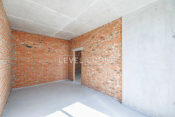  Edelweiss House 1 56,402  72  .  7