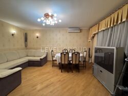 ������ 4 ��. ��������, 107,3 �2, ���. �����������, 13� + ����� ���� 3