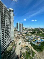  2     Dibrova Park  19