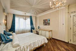 Ексклюзивна квартира з коштовним класичним інтер’єром фото 13 Ексклюзивна квартира з коштовним класичним інтер’єром фото 13