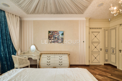 Ексклюзивна квартира з коштовним класичним інтер’єром фото 14 Ексклюзивна квартира з коштовним класичним інтер’єром фото 14