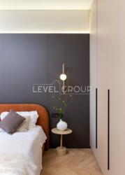  1       (. , . 11)  8