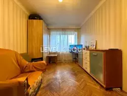 Продаж 2 кімнатної квартири в цегляній хрущівці на 2 поверсі поруч з метро Голосіївська фото 3 Продаж 2 кімнатної квартири в цегляній хрущівці на 2 поверсі поруч з метро Голосіївська фото 3