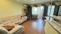 Простора 2-кімнатна квартира по вул. Набережна, 22, м. Вишгород. фото 4 Простора 2-кімнатна квартира по вул. Набережна, 22, м. Вишгород. фото 4