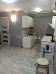 Пропонується до продажу комфортна та світла квартира-студія за адресою: вул. Героїв полку «Азов» (колишня Маршала Малиновського), 28Б. фото 7 Пропонується до продажу комфортна та світла квартира-студія за адресою: вул. Героїв полку «Азов» (колишня Маршала Малиновського), 28Б. фото 7