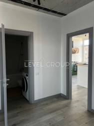 ������ 2-������� �������� 63 �2 � �� ParkLand �������� ���� 10