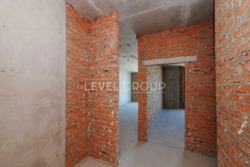  Edelweiss House 2 83,302  72  .  3