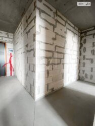  2-   .    West House  10