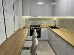 ������ 3-������� �������� ���. �������-��������, 10 ���� 1