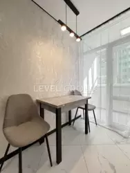  1   ( 2 )     4