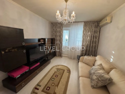 Пропонується простора та доглянута трикімнатна квартира у відмінному стані за адресою вул. Анни Ахматової, 15 фото 5 Пропонується простора та доглянута трикімнатна квартира у відмінному стані за адресою вул. Анни Ахматової, 15 фото 5