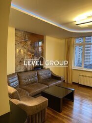 Продаж квартири 3 кімнатна з ремонтом 94м2 вул.Гната Хоткевича 10, метро Чернігівська 200м.. фото 3 Продаж квартири 3 кімнатна з ремонтом 94м2 вул.Гната Хоткевича 10, метро Чернігівська 200м.. фото 3