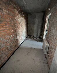 ������ 3� ������� �� ���.��������� 27/4 ���� 6