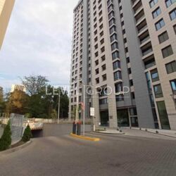 1      Crystal Park  . ( .), 42  20