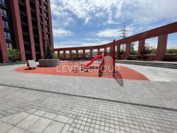      DOCK 32 1302  6