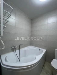   2    Sofia Residence,    18