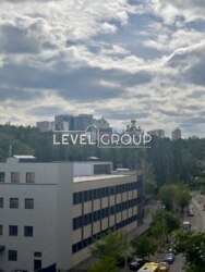   1    Podil Plaza & Residence  5