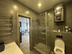 Квартира з дизайнерським ремонтом, 43м, Івасюка 2д фото 8 Квартира з дизайнерським ремонтом, 43м, Івасюка 2д фото 8