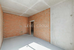  Edelweiss House 1 56,402  72  .  8