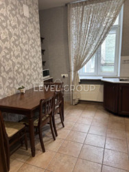  3-   , . - 2/20. ˲.  2