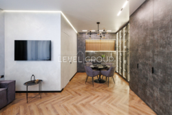         Crystal Park Tower  7