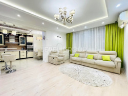 ������ 3� ������� �������� 113 �2 (�. ��������), �� ������. ���� 1